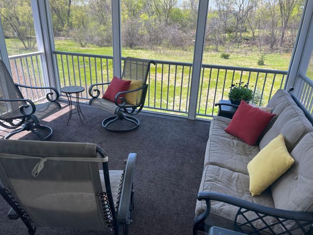 19325 Iteri Avenue, Lakeville, MN 55044