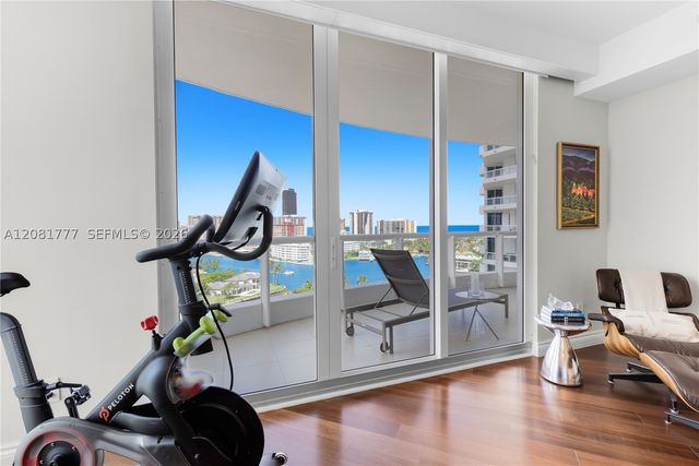 21200 NE Point Pl 1404, Aventura, FL 33180