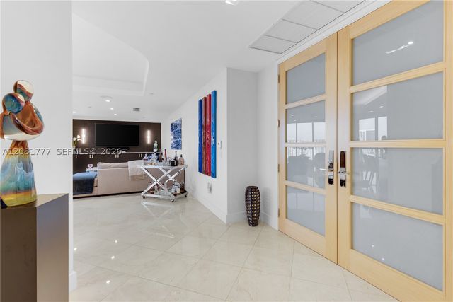21200 NE Point Pl 1404, Aventura, FL 33180