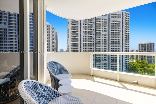21200 NE Point Pl 1404, Aventura, FL 33180