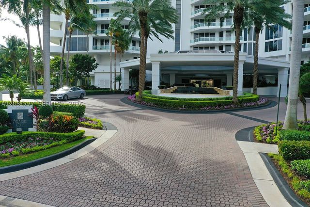 21200 NE Point Pl 1404, Aventura, FL 33180