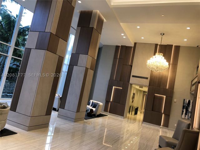 21200 NE Point Pl 1404, Aventura, FL 33180