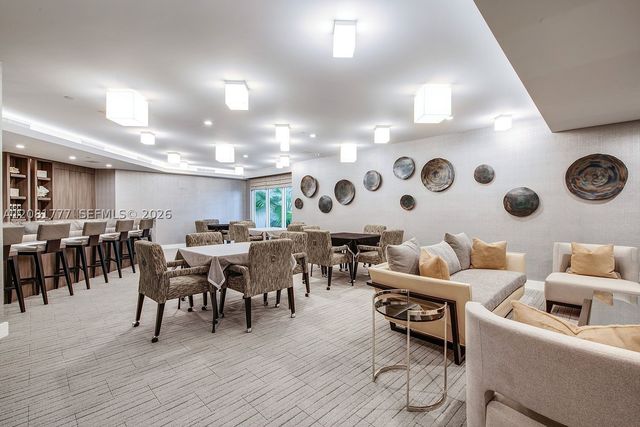 21200 NE Point Pl 1404, Aventura, FL 33180