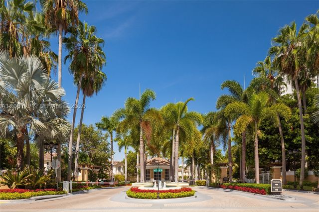 21200 NE Point Pl 1404, Aventura, FL 33180