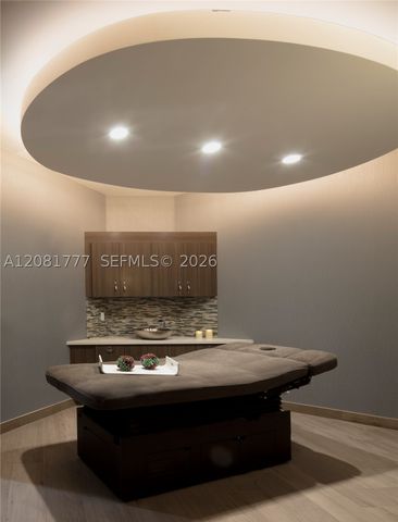 21200 NE Point Pl 1404, Aventura, FL 33180