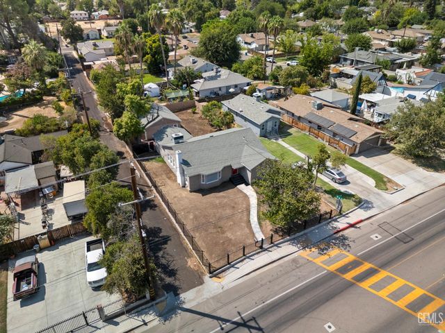 135 A Street, Bakersfield, CA 93304