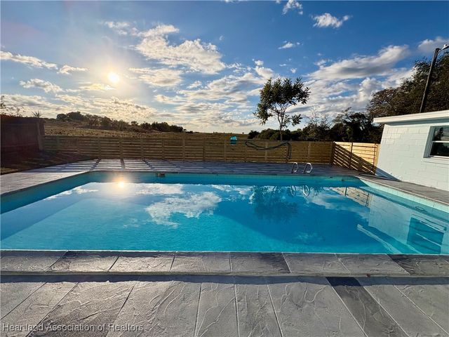 185 S Huntley Drive, Lake Placid, FL 33852