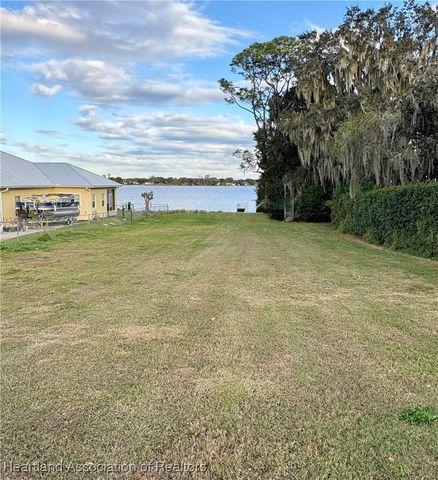 185 S Huntley Drive, Lake Placid, FL 33852