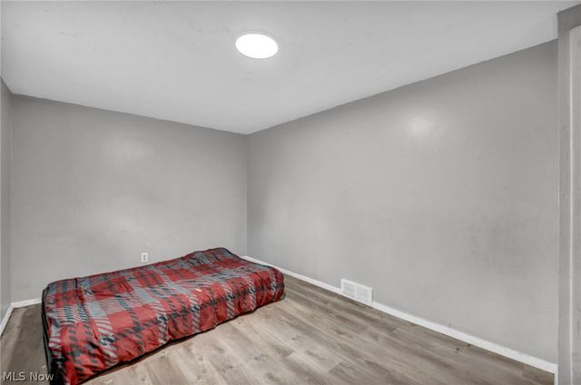 12811 Bartfield Avenue, Cleveland, OH 44108