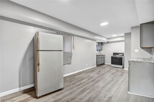 12811 Bartfield Avenue, Cleveland, OH 44108
