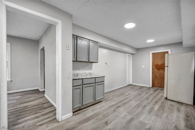 12811 Bartfield Avenue, Cleveland, OH 44108