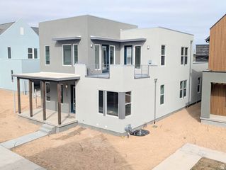 11328 S SILVER POND DR #321, South Jordan, UT 84009