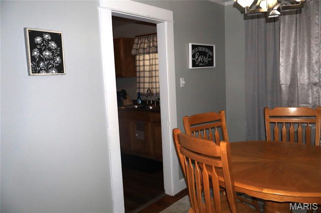 104 S Washington Street, Salem, MO 65560