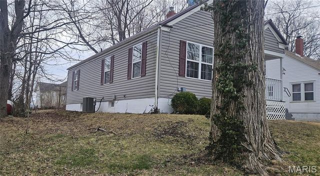 104 S Washington Street, Salem, MO 65560