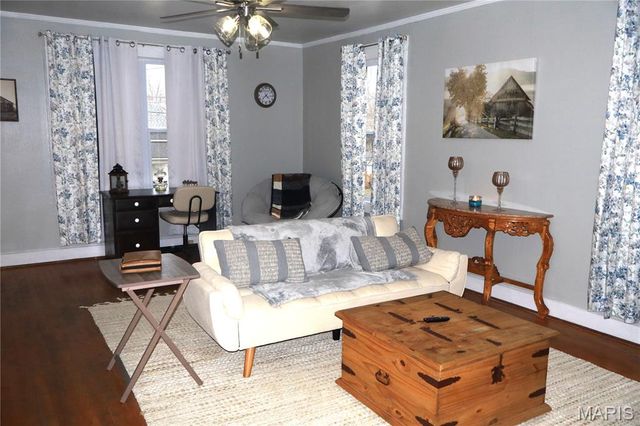 104 S Washington Street, Salem, MO 65560