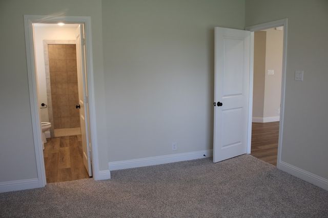102 Walnut Street, Whitesboro, TX 76273