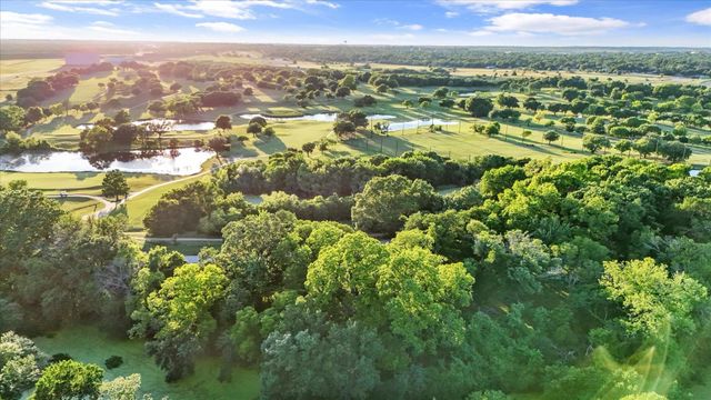 1217 Park Center Street, Benbrook, TX 76126