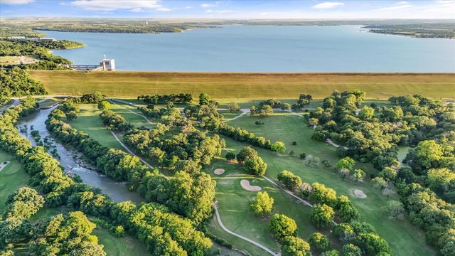 1217 Park Center Street, Benbrook, TX 76126