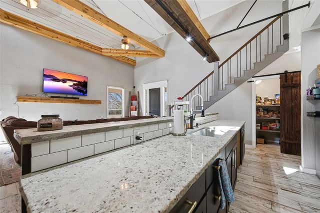 2425 County Road 1313, Blanchard, OK 73010