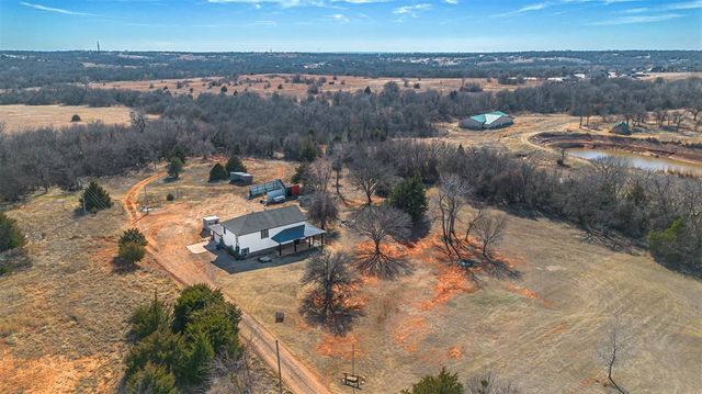 2425 County Road 1313, Blanchard, OK 73010