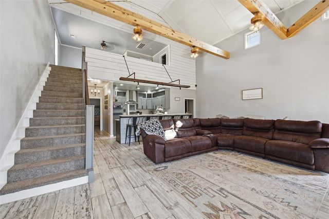 2425 County Road 1313, Blanchard, OK 73010