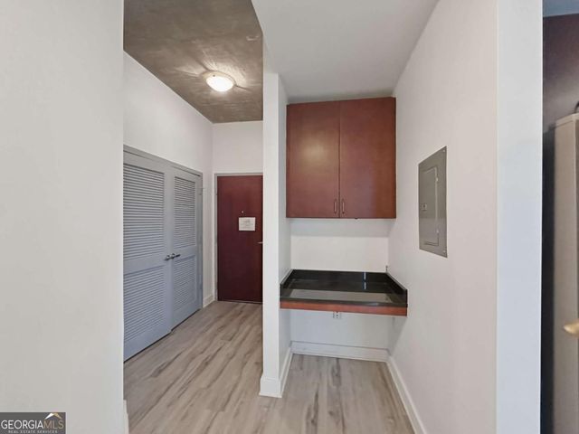 400 W Peachtree Street NW 804, Atlanta, GA 30308