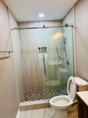 5501 Lincoln Avenue 510, Morton Grove, IL 60053