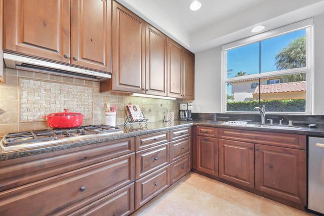 80255 Via Tesoro, La Quinta, CA 92253