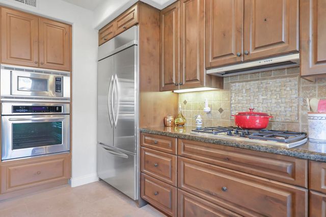 80255 Via Tesoro, La Quinta, CA 92253