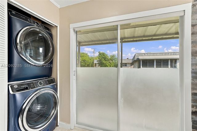 527 Brittany K K, Delray Beach, FL 33446