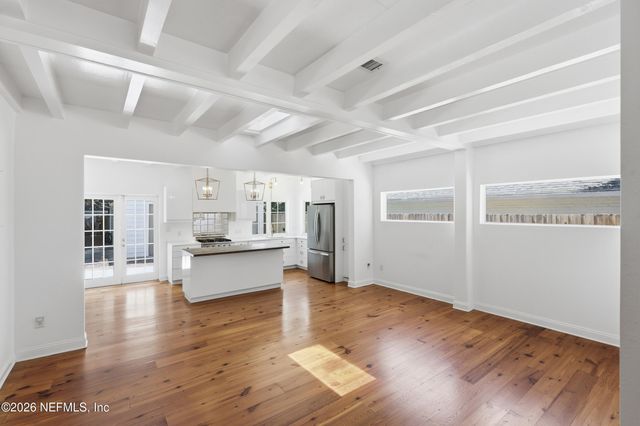 1622 AVOCA Place, Jacksonville, FL 32207