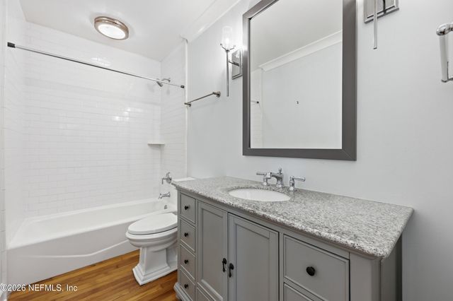 1622 AVOCA Place, Jacksonville, FL 32207