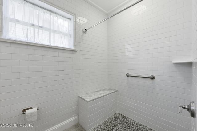 1622 AVOCA Place, Jacksonville, FL 32207