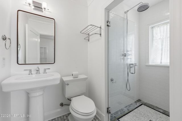 1622 AVOCA Place, Jacksonville, FL 32207