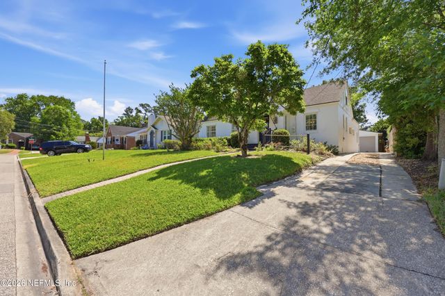 1622 AVOCA Place, Jacksonville, FL 32207