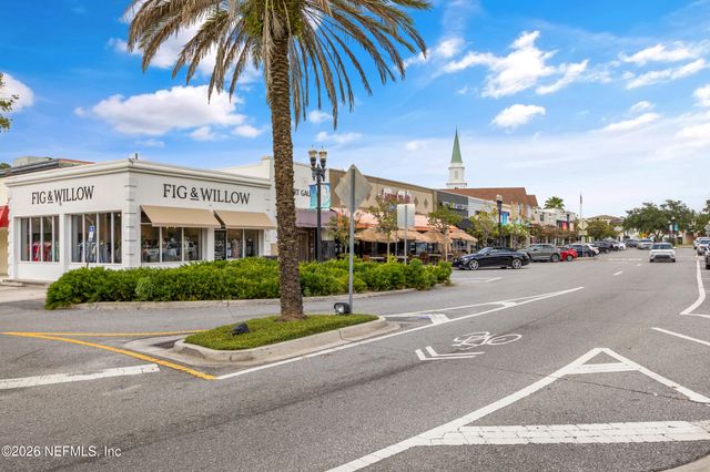 1622 AVOCA Place, Jacksonville, FL 32207