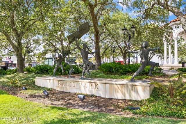 1622 AVOCA Place, Jacksonville, FL 32207