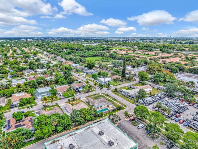 3300 NW 32nd Street, Lauderdale Lakes, FL 33309