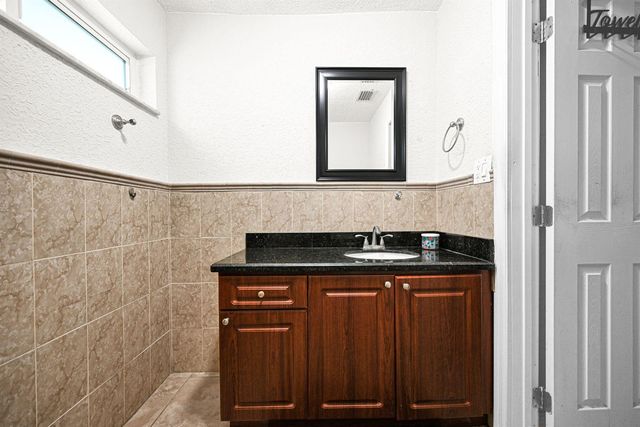 3300 NW 32nd Street, Lauderdale Lakes, FL 33309