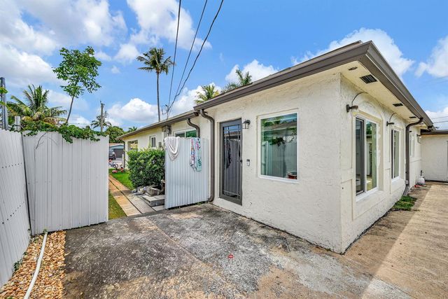 3300 NW 32nd Street, Lauderdale Lakes, FL 33309