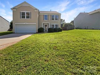 1958 Leesburg Drive, Clover, SC 29710