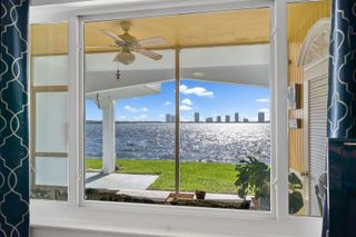 100 Shore Court 105, North Palm Beach, FL 33408