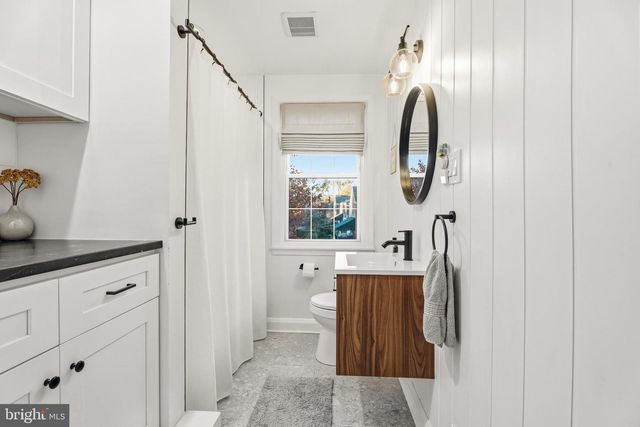 425 RODGERS CT, Baltimore, MD 21212