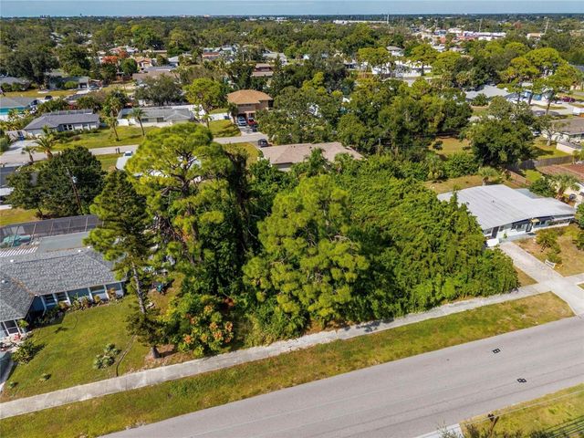 31 W SEMINOLE DRIVE, Venice, FL 34293
