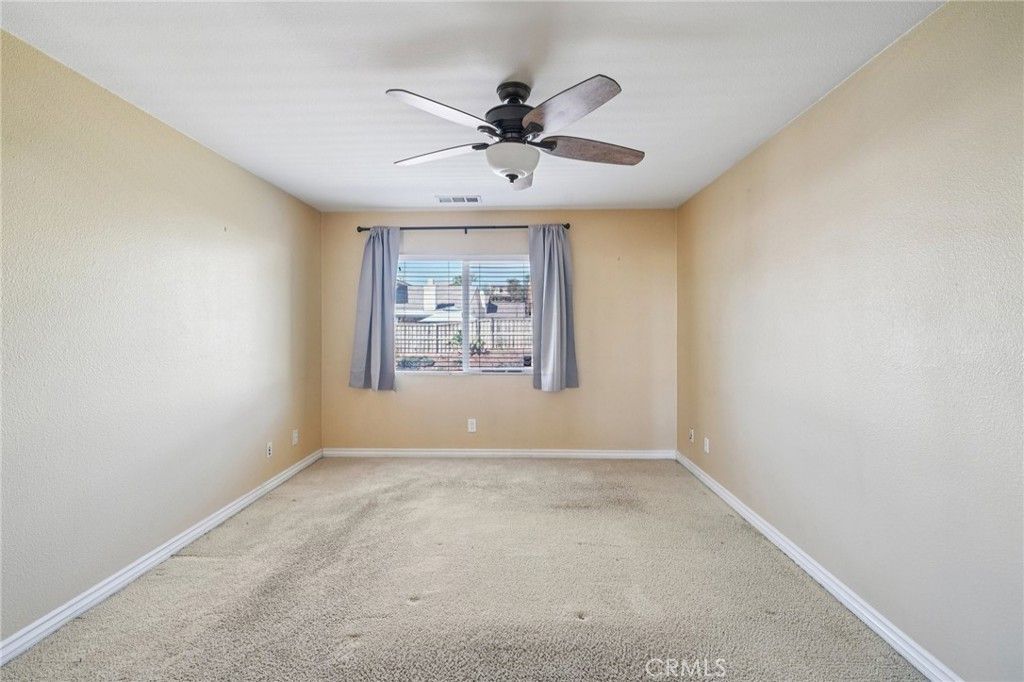 Image 12 of property listing at 34268 Deergrass Way, Lake Elsinore, CA 92532