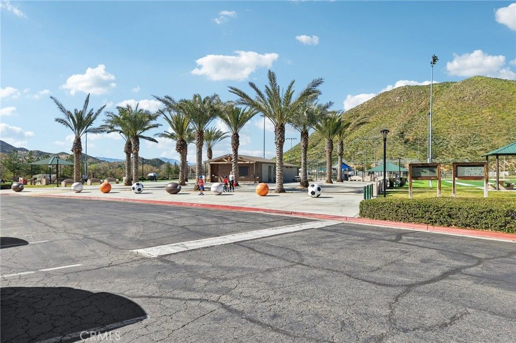 Image 42 of property listing at 34268 Deergrass Way, Lake Elsinore, CA 92532