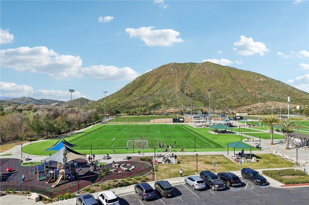 Image 46 of property listing at 34268 Deergrass Way, Lake Elsinore, CA 92532