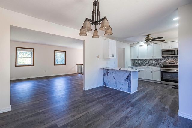 1132 S. HILL Road, Erie, PA 16509
