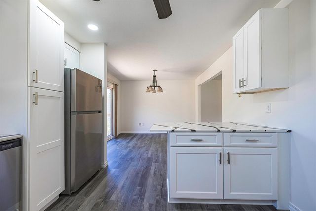 1132 S. HILL Road, Erie, PA 16509