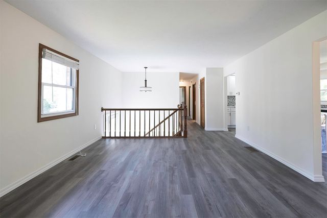 1132 S. HILL Road, Erie, PA 16509